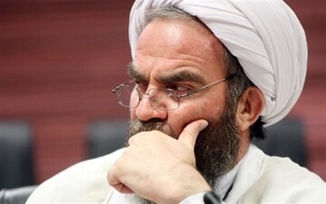 غرویان: فیزیولوژی بدن انسان که اسلامی و غیر اسلامی ندارد / اینها حرفهای خندهدار و مضحکی است