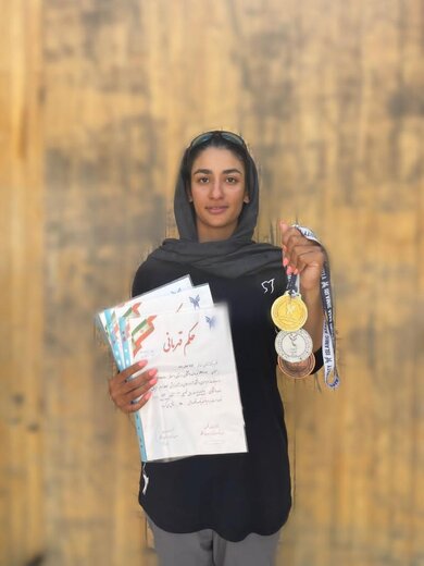 قایقران هرمزگانی مدال‌های رنگارنگ دریافت کرد 