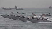 سردار دریادار تنگسیری : قایق‌های نیروی دریایی سپاه «رادارگریز» شدند