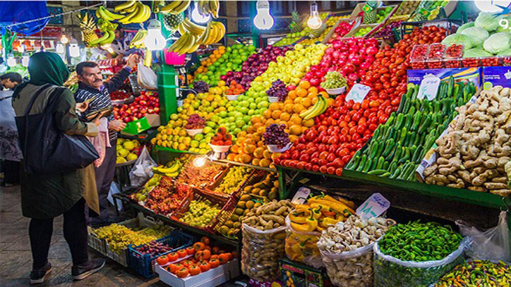 قیمت انواع میوه و تره بار/ آناناس در صدر قیمتی!