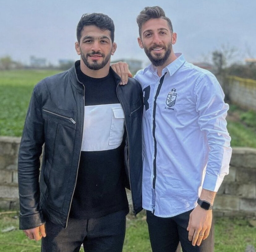 عکس یادگاری حسن یزدانی با مهاجم تاریخساز پرسپولیس/عکس