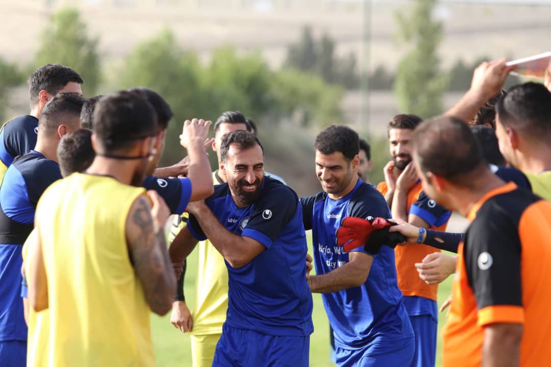 بازیکن سابق استقلال در تونل وحشت / عکس 2