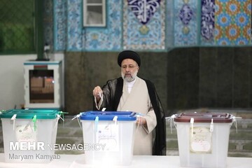 پزشکیان : اگر انتخابات سال ۱۴۰۰ رقابتی بود ، رئیسی رای نمی آورد