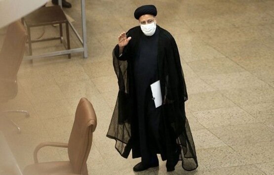 رئیسی با «فیلترینگ» هم همراه می شود؟ / پالس های معنادار دولتی ها علیه فضای مچازی