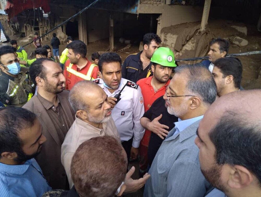 سیل و سوالی از مدیران کشور