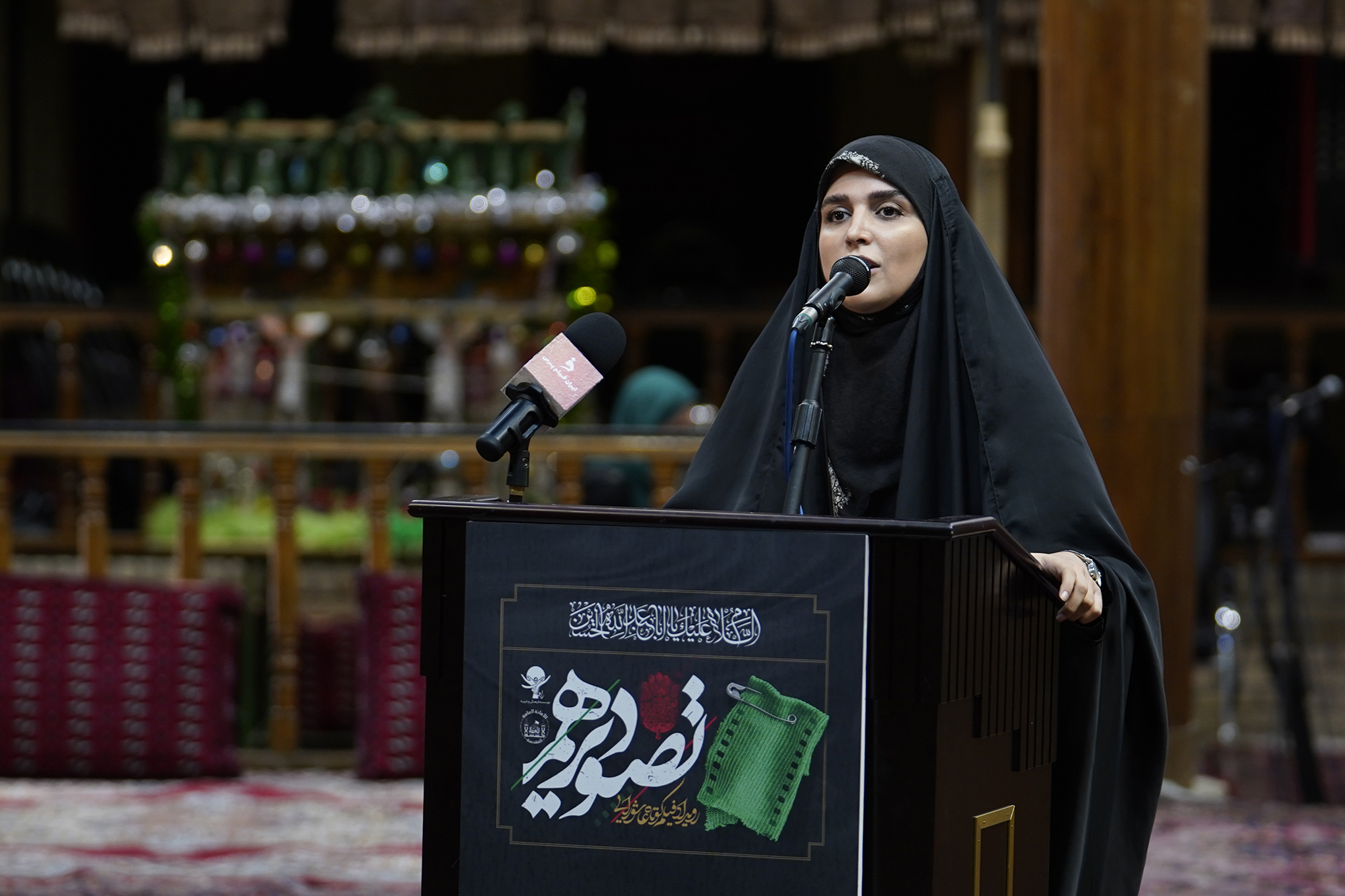 کارگردانان مطرح سینما از پوستر جشنواره عاشورایی رونمایی کردند / عکس 6