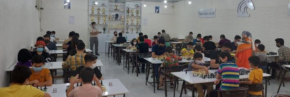 هفتصدو پنجمین دوره مسابقه مسابقات سریع(۲×۱۰) برگزار شد