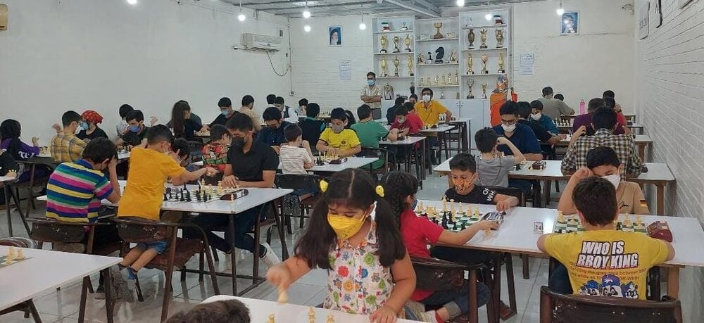 هفتصدو پنجمین دوره مسابقه مسابقات سریع(۲×۱۰) برگزار شد