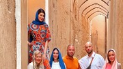 «۳۰۰ سلبریتی روسی را به ایران آورد» / مبارزه با «ایران هراسی» به سبک زن روس + عکس ها