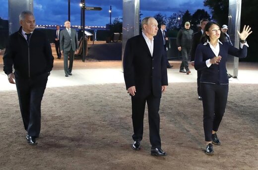 پشه‌ای که برای پوتین جنجال درست کرد/عکس