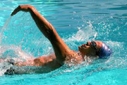 ببینید | شنای حرفه‌ای بدون دو دست و دو پا!
