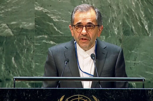 تخت روانجي: ستستانف ايران التنفيذ الكامل للاتفاق النووي حينما تتخذ اميركا القرار الصائب