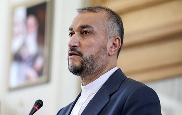 Iran FM urges US president to stop hypocrisy