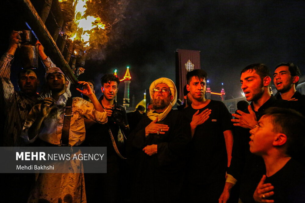 آیین مشعل گردانی نجفی‌های مقیم قم