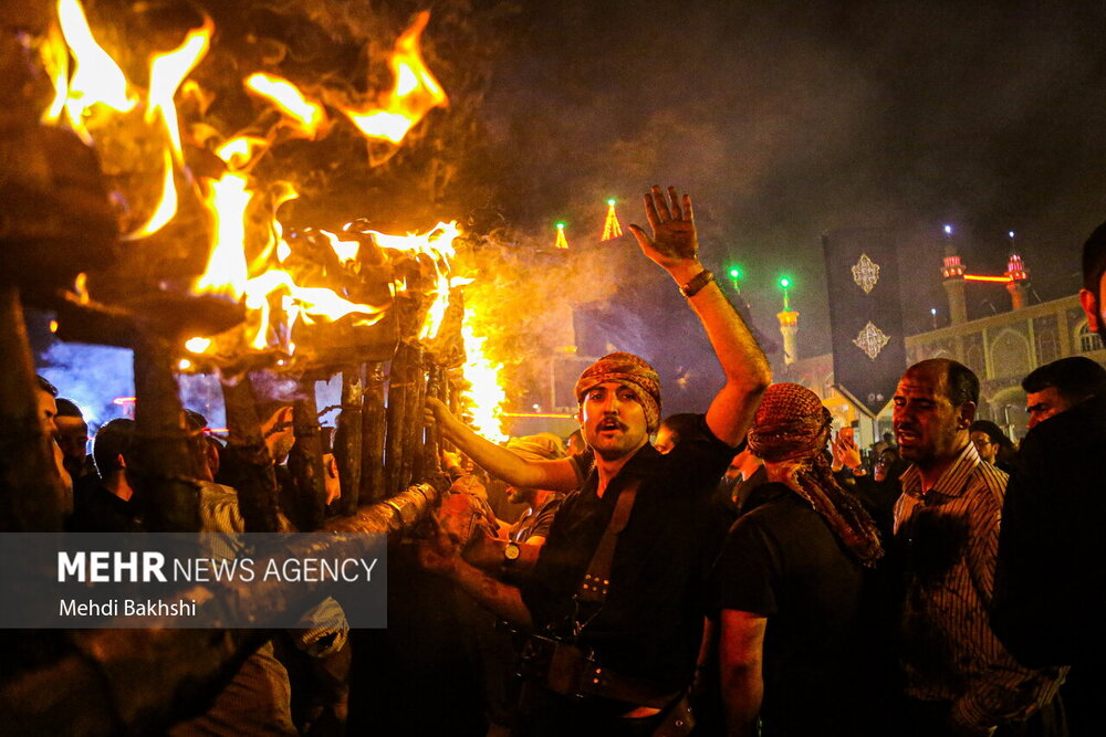 آیین مشعل گردانی نجفی‌های مقیم قم