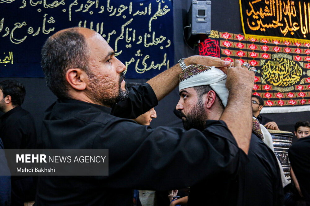 آیین مشعل گردانی نجفی‌های مقیم قم