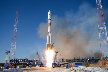  «خیام» با پرتابگر روسی به فضا رفت + عکس