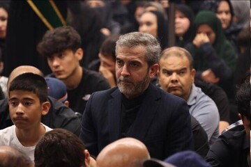 حضور هیأت مذاکره‌کننده در مراسم شب عاشورا در وین
