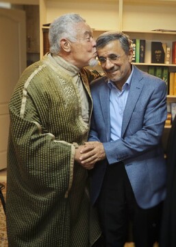 «امروز ایران در جهان با نام احمدی نژاد شناخته می شود»