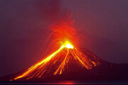 ببینید | صحنه‌ای شگفت‌انگیز از فوران یک آتشفشان