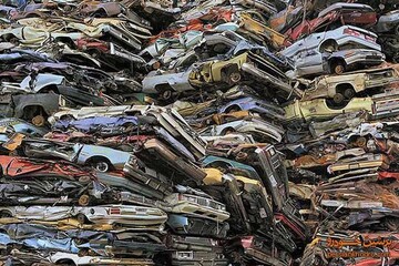 اسقاط ساختگی خودروهای فرسوده در پایتخت/ پول بده گواهی بگیر! اسقاط ساختگی خودروهای فرسوده در پایتخت/ پول بده گواهی بگیر!