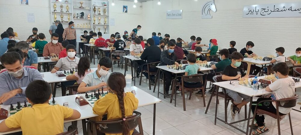 هفتصدو هفتمین دوره مسابقه مسابقات سریع(۲×۱۰) برگزار شد