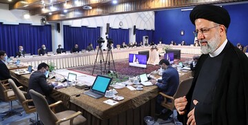 آقای رئیسی! قرار نبود مشکل بورس و دلار یک هفته ای حل شود؟/مقاومت در برابر تغییر وزرای اقتصادی دولت به قیمت بدترشدن معیشت مردم آقای رئیسی! قرار نبود مشکل بورس و دلار یک هفته ای حل شود؟/مقاومت در برابر تغییر وزرای اقتصادی دولت به قیمت بدترشدن معیشت مردم