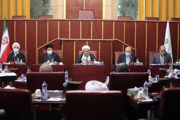 شوک به نمایندگان مخالفان «هیات نظارت» مجمع تشخیص /آملی لاریجانی کوتاه نیامد