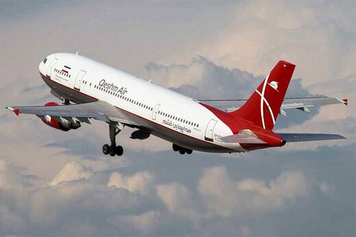 ببینید | تصویری جدید از بی‌احترامی مهماندار هواپیمای قشم ایر به مسافر