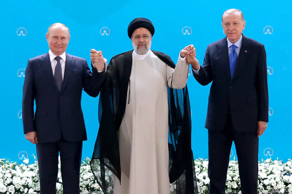 کارنامه دولت های دوقلو دهم و سیزدهم / بازتولید دولت احمدی نژاد در دولت رئیسی!؟ 6