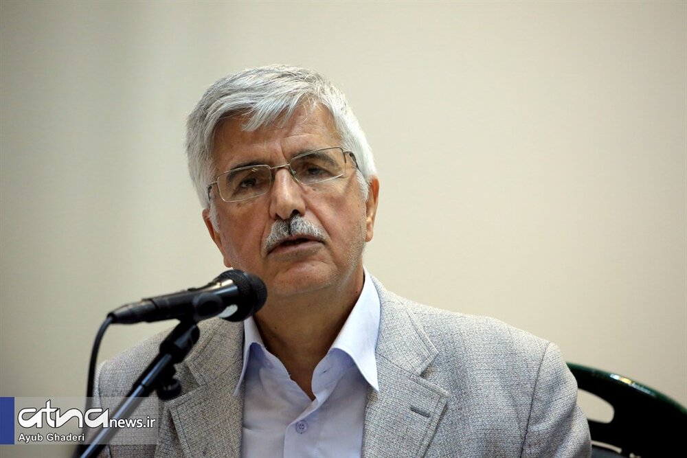 نواصولگرایان با تخریب سیاست ها و سیاستمداران قبلی،دنبال«شبه انقلاب» هستند