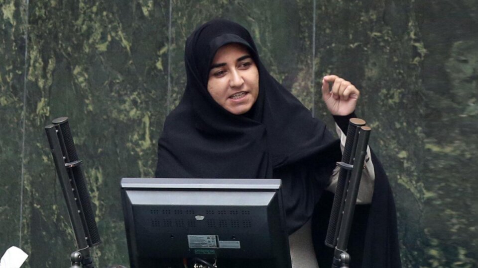 چرا برخی بهدنبال کسب سود بیشتر به قیمت جان مردم هستند؟/ عضو کمیسیون امنیت: این هواپیماها باید تا رفع نقص فنی از چرخه خارج شوند
