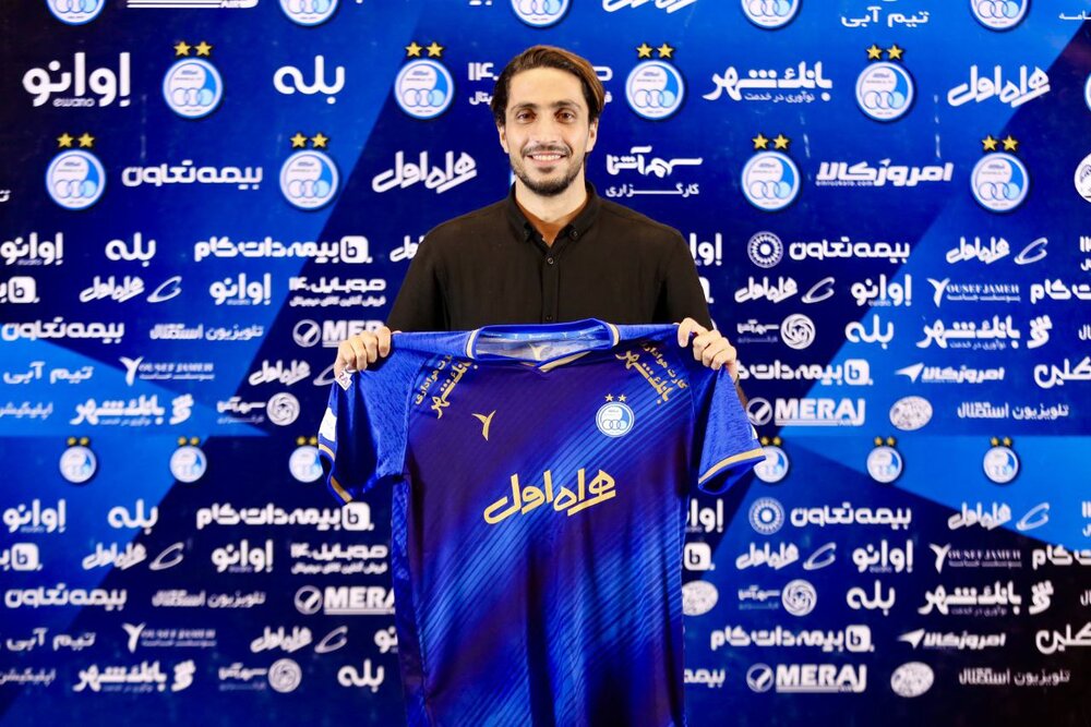 مدافع جنجالی استقلال رسماً برگشت/عکس