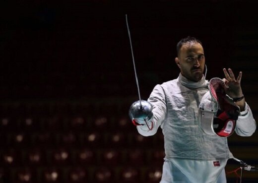 دلم میخواهد از انگلیس انتقام تاریخی و 200 ساله بگیریم