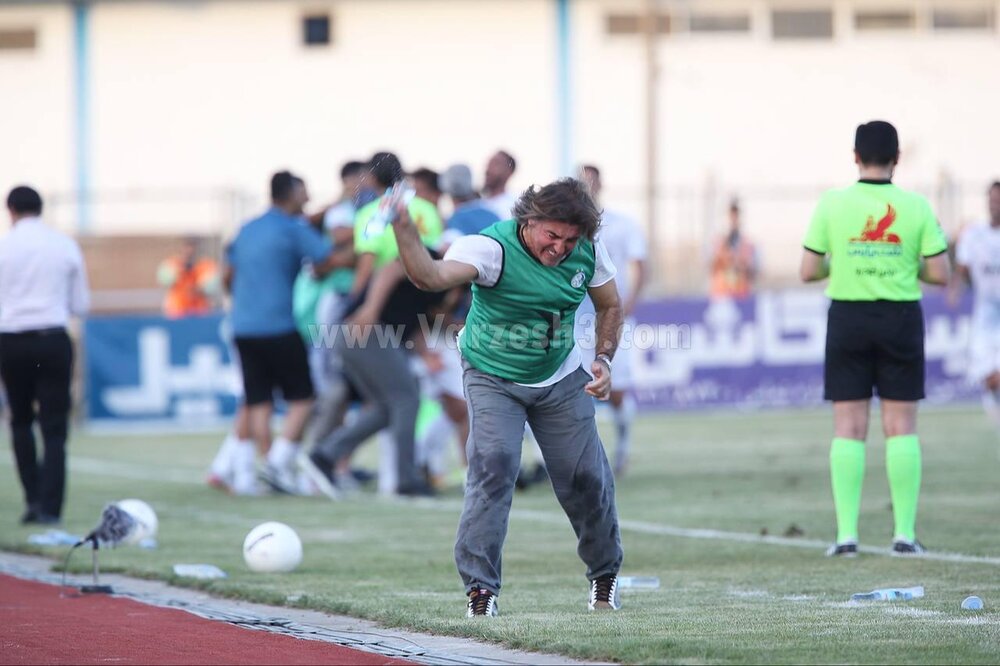 فریم به فریم با خشم و حرکت زشت ساپینتو در بازی با ملوان/عکس