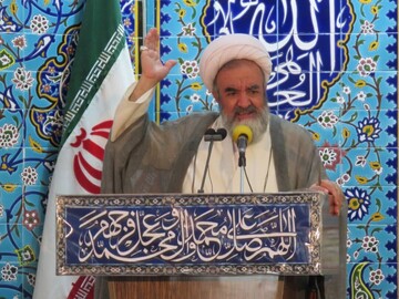 خطیب جمعه مراغه: عده‌ای در قبال توافق احتمالی ، ساز مخالف کوک کرده‌اند/ برجام ، سیاست نظام است