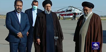 مصوبات سفرهای استانی به مرحله اجرا می رسد ؟ /  پس از ۲ ماه هنوز مصوبات سفر رئیسی به اصفهان ابلاغ نشده  مصوبات سفرهای استانی به مرحله اجرا می رسد ؟ /  پس از ۲ ماه هنوز مصوبات سفر رئیسی به اصفهان ابلاغ نشده