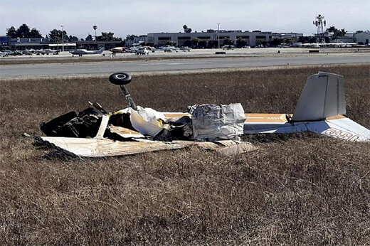ببینید | اولین تصاویر از محل برخورد مرگبار ۲ هواپیما در کالیفرنیا