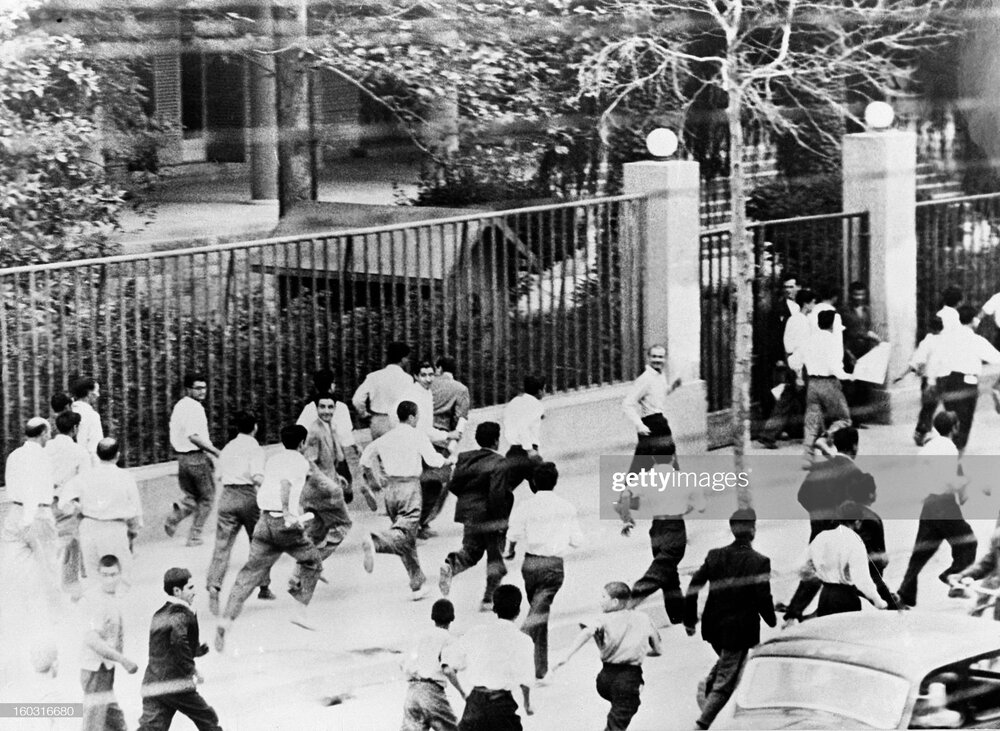 ۲۸ مرداد در آینه عکس ها / دولت ملی چگونه سرنگون شد؟