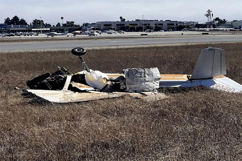 ببینید | اولین تصاویر از محل برخورد مرگبار 2 هواپیما در کالیفرنیا