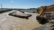 سازه‌های غیرمجاز در حریم رودخانه اتخان بستک تخریب شد