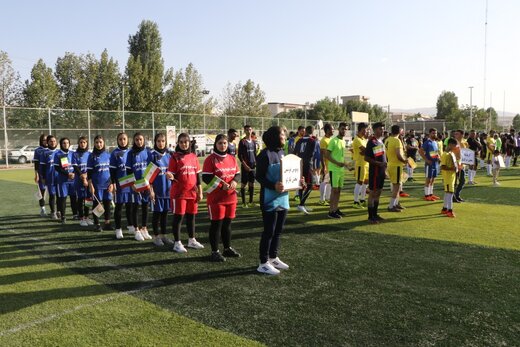 آغاز مینی فوتبال جام پرچم در ارومیه