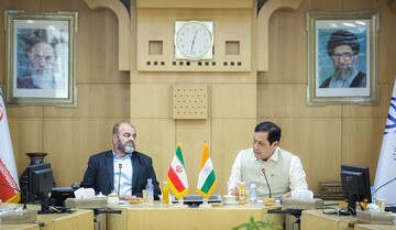 إيران تعلن استعدادها لإبرام عقد طويل الأمد مع الهند لتطوير ميناء جابهار إيران تعلن استعدادها لإبرام عقد طويل الأمد مع الهند لتطوير ميناء جابهار