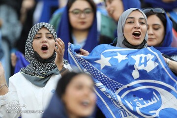 تصاویری از حضور تاریخی بانوان استقلالی برای نخستین مرتبه
