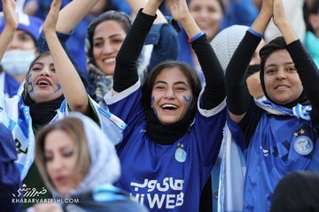 تصاویری از حضور تاریخی بانوان استقلالی برای نخستین مرتبه