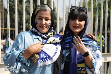 تصاویری از حضور تاریخی بانوان استقلالی برای نخستین مرتبه