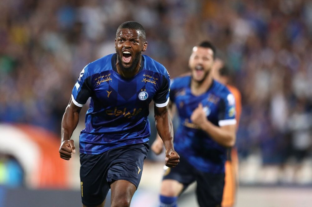 از خارجیهای بیحاشیه استقلال تا مورد عجیب لوکادیا