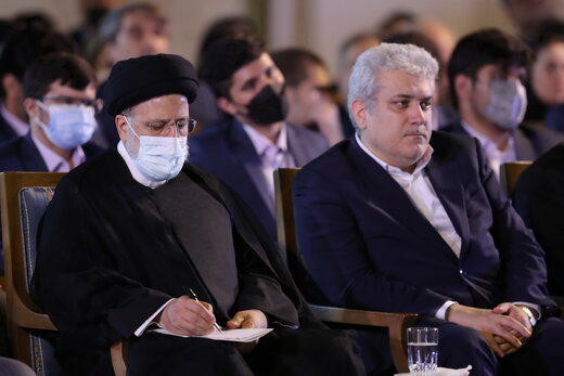 دیدار مدال‌آوران المپیادهای علمی با رئیس‌جمهور
