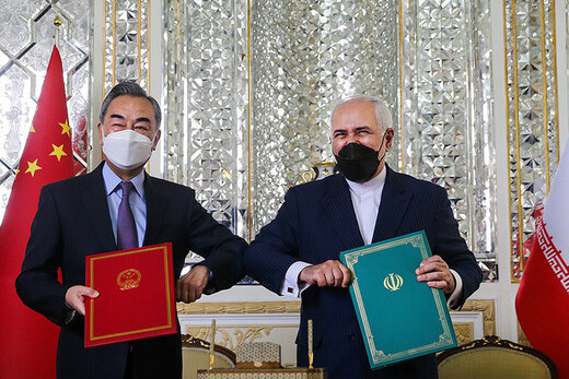 اقدام دولت روحانی و امضای ظریف هم مصادره شد / معاون حقوقی رئیسی : امضای تفاهم نامه ۲۵ ساله با چین از بزرگترین اقدامات این دولت است 