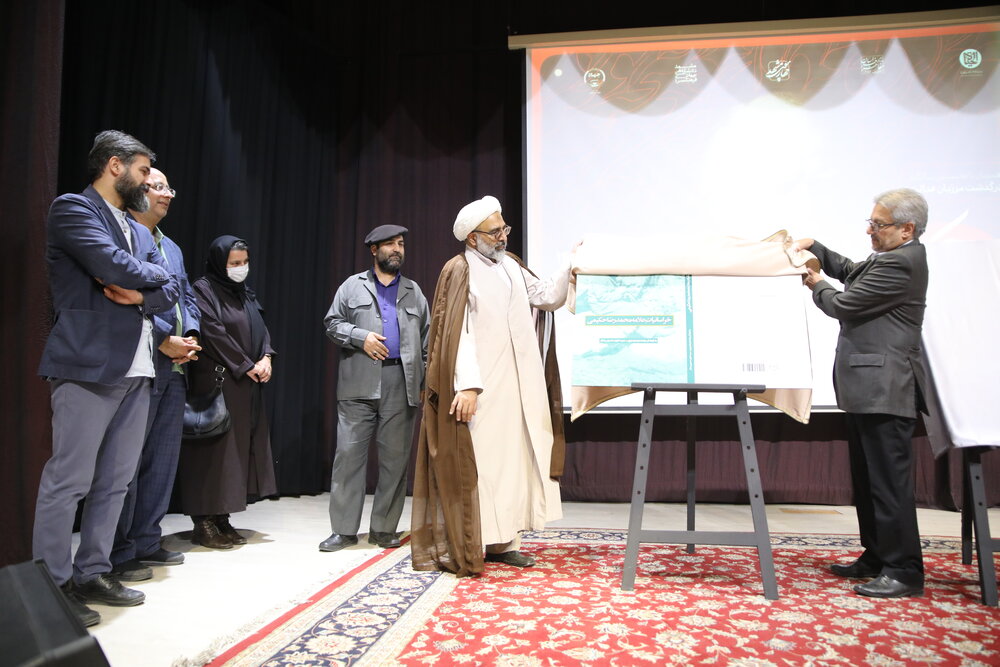 خط قرمز استاد حکیمی عدالت و اخلاق بود